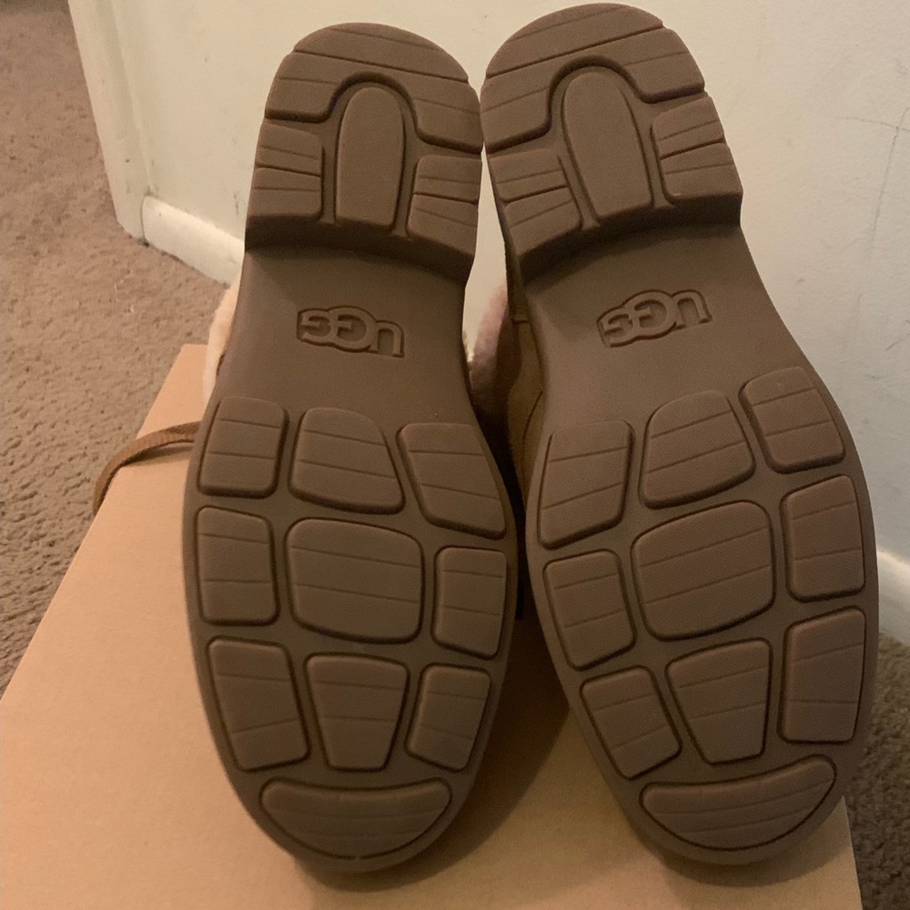 Ugg Harrison Boot - image 2